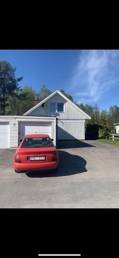 Own Room With Big Bed In A Big House! Lulea Exterior photo